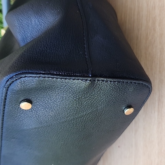 Neiman Marcus Black Handbag with Snakeskin embossed handles - Picture 7 of 15